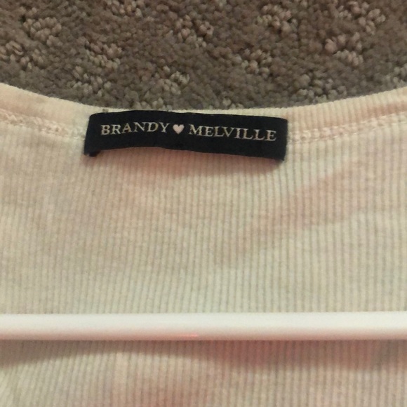 brandy melville white zelly top - Picture 3 of 3